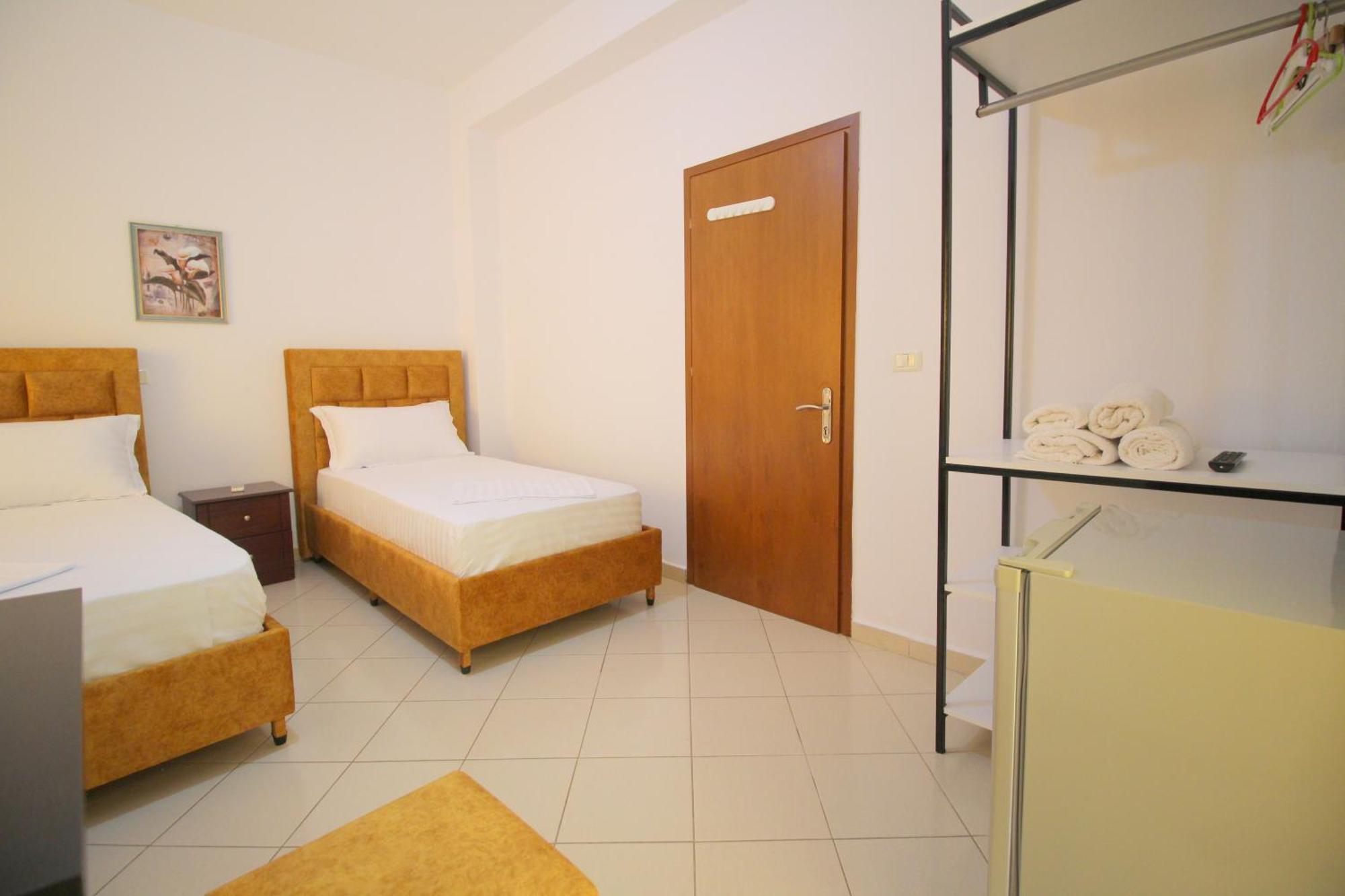 Lengu Holidays Houses Sarande Exterior photo