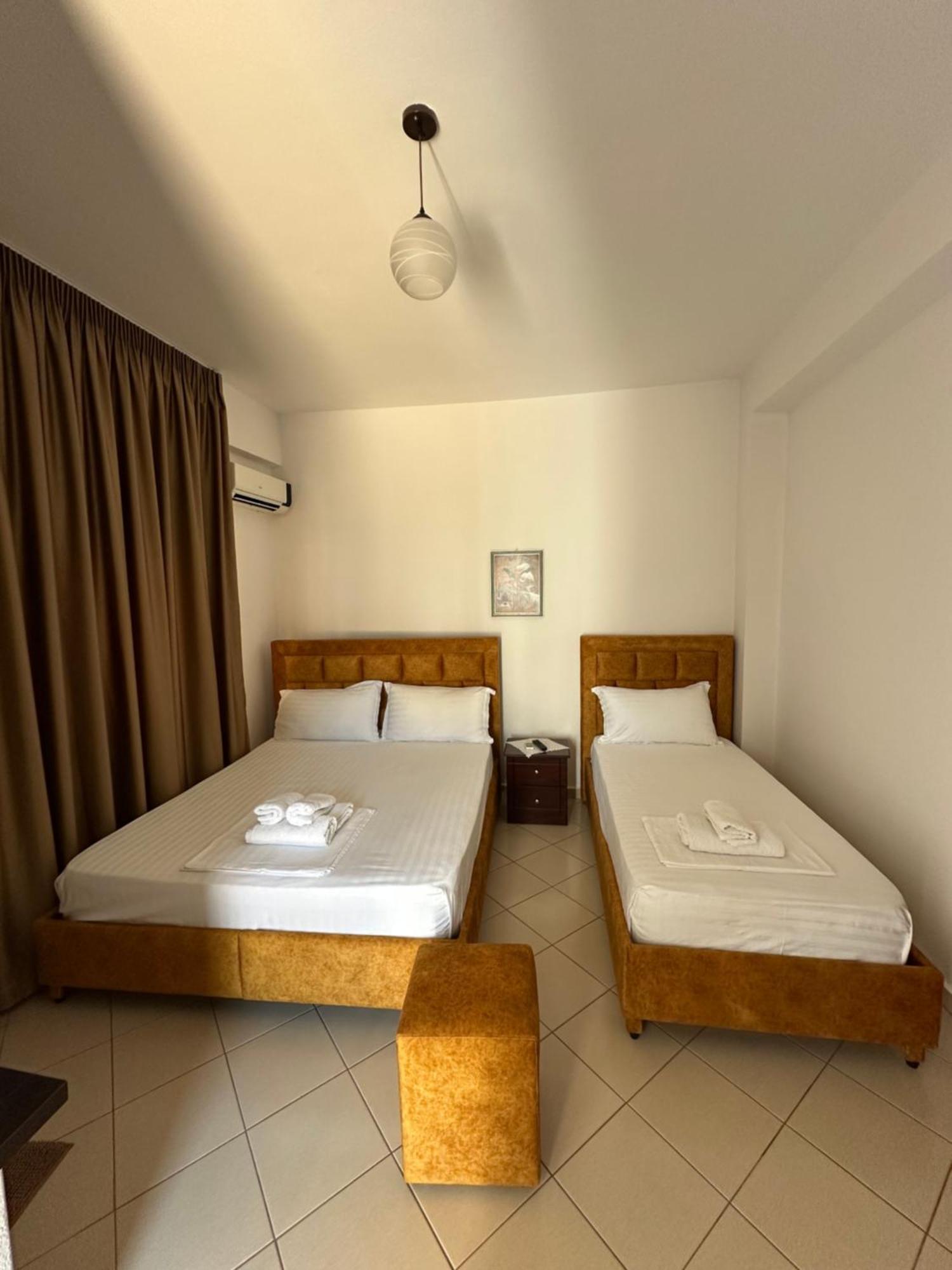 Lengu Holidays Houses Sarande Exterior photo